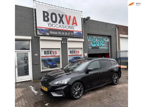 Ford Focus Wagon 2.3 EcoBoost ST-3