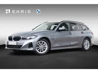 BMW 3-serie Touring 320e | Comforttoegang | Achteruitrijcamera | Elektr. Stoelen | Verwarmde Voorsto