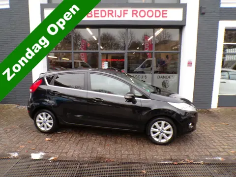 Ford Fiesta 1.4 Ghia AUTOMAAT,PDC,CLIMA,ZEER MOOI !!! ""ZONDAG OPEN ""
