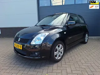 Suzuki Swift | 1.3 Bandit | Airco | 1e eigenaar | Volledig onderhouden |