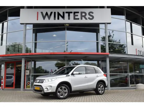 Suzuki Vitara 1.6 Exclusive | Climate | Stoelverwarming | Achteruitrijcamera | Navigatie |