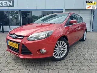 Ford Focus 1.6 TI-VCT First Edition CLIMA/CRUISE/PDC/TREKHAAK/LMV