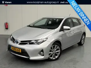Toyota Auris 1.8 Hybrid Lease slechts 67546 KM + Trekhaak!