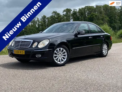 Mercedes-Benz E-klasse 220 CDI Elegance NAP NL AUTO AUTOMAAT STOELVERWARMING LEDER