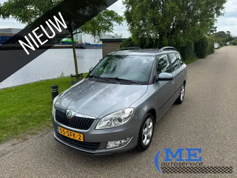 Škoda Fabia Combi - 1.2 TSI Tour|Airco|trekhaak|navi