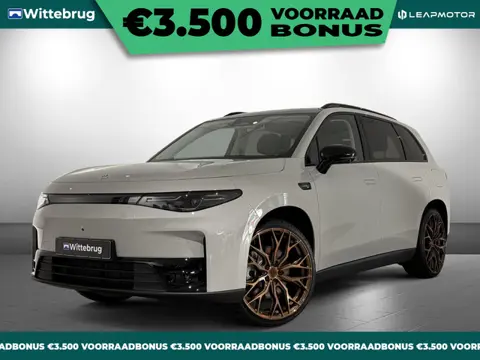 Leapmotor C10 Design ProMax AWD 81.9 kWh 598 PK I 720 NM Koppel I 22 INCH VELGEN I AWD I Volledig El