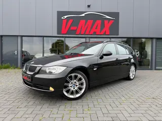 BMW 325i Touring High Executive NaviProf Sportint. Stoelver.