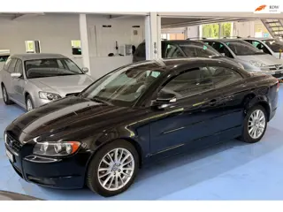 Volvo C70 Convertible 2.4 Momentum Zwitsers 1eign, netto € 9.915, bijtelvriendelijk!