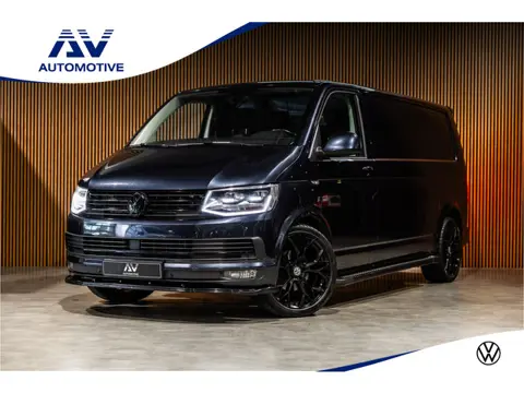 Volkswagen Transporter 2.0 TDI 150 PK L2H1 | Bi-Xenon | ACC | Navigatie | CarPlay | 3-Zitter | Elek 