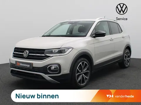 Volkswagen T-Cross 1.0 TSI Style 110PK Achteruitrijcamera, 18" LM Velgen, Black Design Pack, Virtual