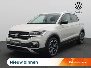 Volkswagen T-Cross 1.0 TSI Style 110PK Achteruitrijcamera, 18" LM Velgen, Black Design Pack, Virtual