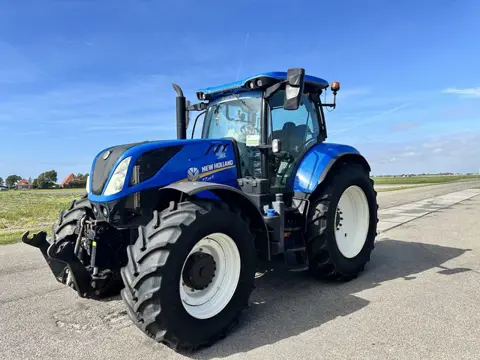 New Holland T7.215 S