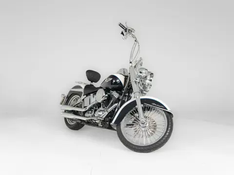 Harley-Davidson FLSTN Softail de Luxe (bj 2013)