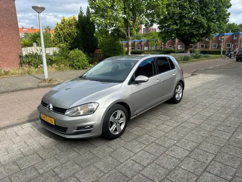 Volkswagen Golf 1.4 TSI Highline Cruise NAVI Alcantara
