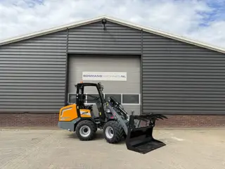 GIANT G2700 HD+ minishovel NIEUW agri uitvoering