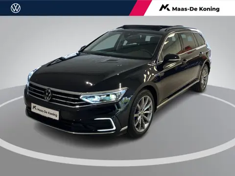 Volkswagen Passat Variant 1.4TSIeHybrid 160kW/218PK GTE Business · Panoramadak · Camera · Stoelverwa