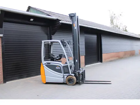 Still RX20 18 heftruck elektrische triplex sideshift lepelverstelling