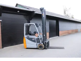 Still RX20 18 heftruck elektrische triplex sideshift lepelverstelling