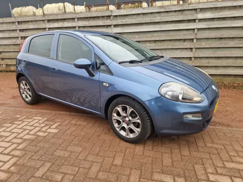 Fiat Punto Evo 0.9 TwinAir Sempre Navigatie, Climatronic