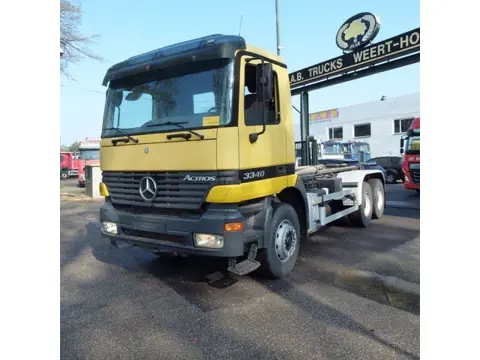 Mercedes-Benz 3335 Actros - 6x4 - Haak / Hooksystem