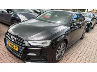 Audi A3 Sportback 30 TFSI Sport S Line Edition Automaat | Airco | Elek. Pakket | Zwart | Vol opties 