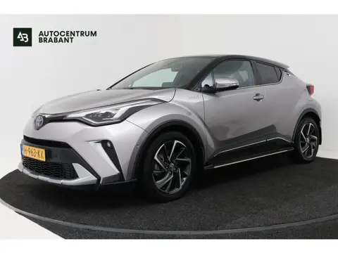 Toyota C-HR 2.0 Hybrid Bi-Tone (SFEERVERLICHTING, STOELVERWARMING, ACHTERUITRIJCAMERA, PARKEERSENSOR