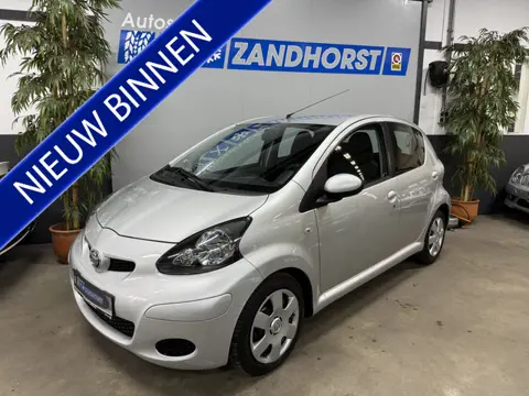 Toyota Aygo 1.0-12V Comfort // Airco // Lage KM stand!!
