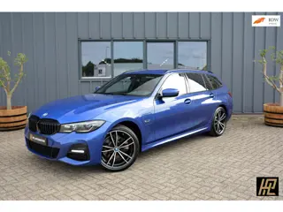 BMW 3-serie Touring 320e M Sport * Laser * 19" * M Kuipstoelen el. * Memory * Camera * Android/Carpl