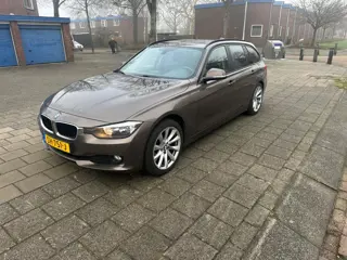BMW 3-serie Touring 316d High Executive Brown Metallic