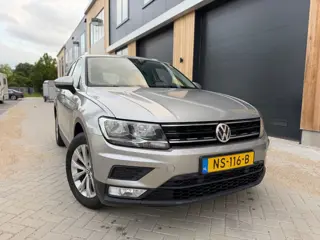 Volkswagen Tiguan 2.0 TDI Business (bj 2017) ACC/NAVI/ECC/6-BAK/PARKSENSOR/TREKHAAK