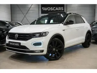 Volkswagen T-Roc 1.5 TSI 3x R-Line * Pano - Virtual - Beats - Keyless - Camera - ACC - Blind Spot - 