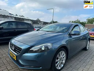 Volvo V40 1.6 D2 Summum PANO/ CLIMA/ LEER/ NAVI/ CAMERA!