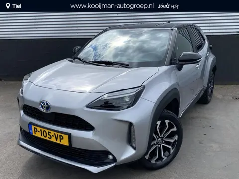 Toyota Yaris Cross 1.5 Hybrid First Edition / bitone / NL auto / unieke km stand! / absolute nieuw s