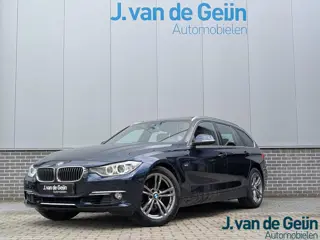 BMW 3-serie Touring 328i High Executive | Panorama | HUD | Trekhaak | Leer | H&K Audio |