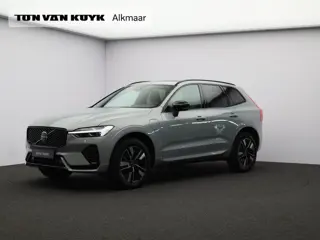 Volvo XC60 2.0 T6 Plug-in hybrid AWD Plus Dark / Pano. dak / Harman Kardon Audio / all season banden