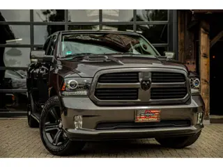 Dodge Ram 1500 5.7 V8 Crew Cab 5'7 sport !! Lage bijtelling !!