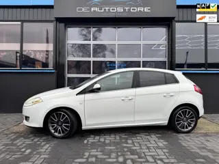 Fiat Bravo 1.4 T-Jet Edizione Sport Airco Cruise Alcantara Nieuwe Distributie riem Zeer Mooie Auto!!