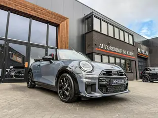 Mini Cabrio 2.0 Cooper S John Cooper Works L F1 aut 204pk/Camera/Hk/Head up/Btw