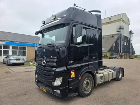 Mercedes-Benz ACTROS 1842 Blue Efficiency Power Mercedes-Benz ACTROS 1842 Blue Efficiency Power - Tr