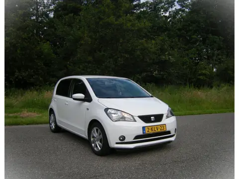 Seat Mii 1.0 Style Sport . 5 Drs . Airco . Elec ramen en spiegels . enz