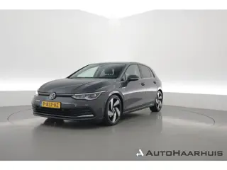 Volkswagen Golf 1.5 eTSI Style DSG | Rijklaar! | HUD | Memory+Massage | Dodehoek | Camera+PDC | Stoe