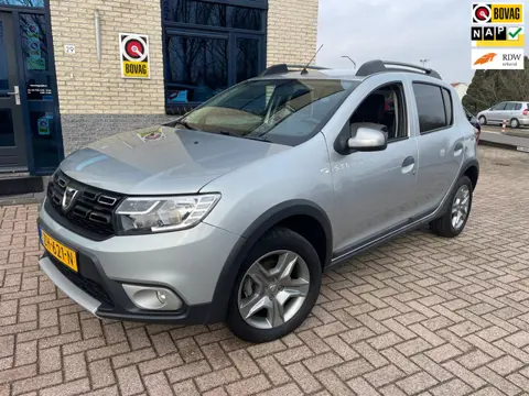 Dacia Sandero 0.9 TCe Stepway -trekhaak-automaat-cam