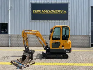 Hyundai Robex 16-9 (bj 2015)