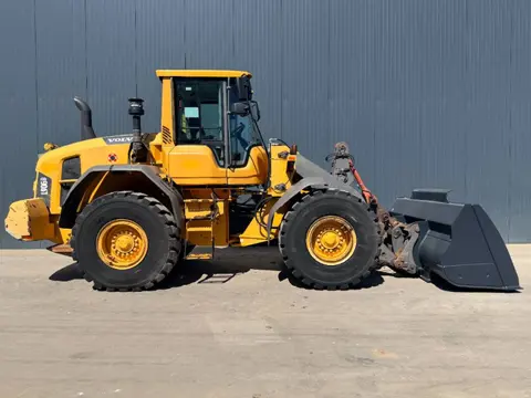 Volvo L90G (bj 2014)
