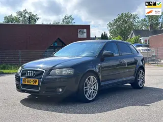 Audi A3 Sportback 1.6 Ambiente Automaat*5DR*Cruise*Trekhaak*Airco*LM velgen*