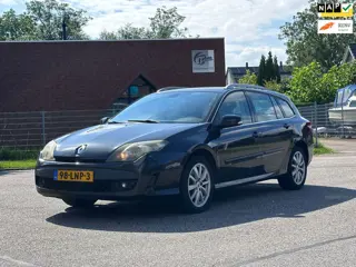 Renault Laguna Estate 2.0 16V Celsium Navigatie*Cruise*Trekhaak*Clima*Xenon*NAP*LM velgen*Parkersens