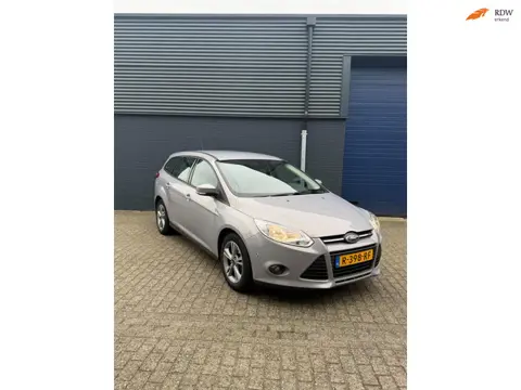 Ford Focus Wagon 1.0 EcoBoost Titanium