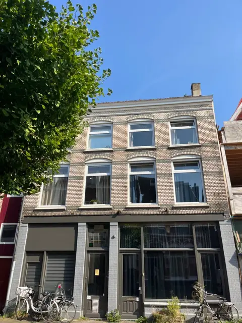 Woning aan de Van Karnebeekstraat te Zwolle