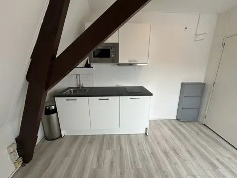 Woning aan de Aweg te Groningen
