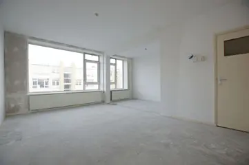 Woning aan de Middelharnisstraat te Rotterdam